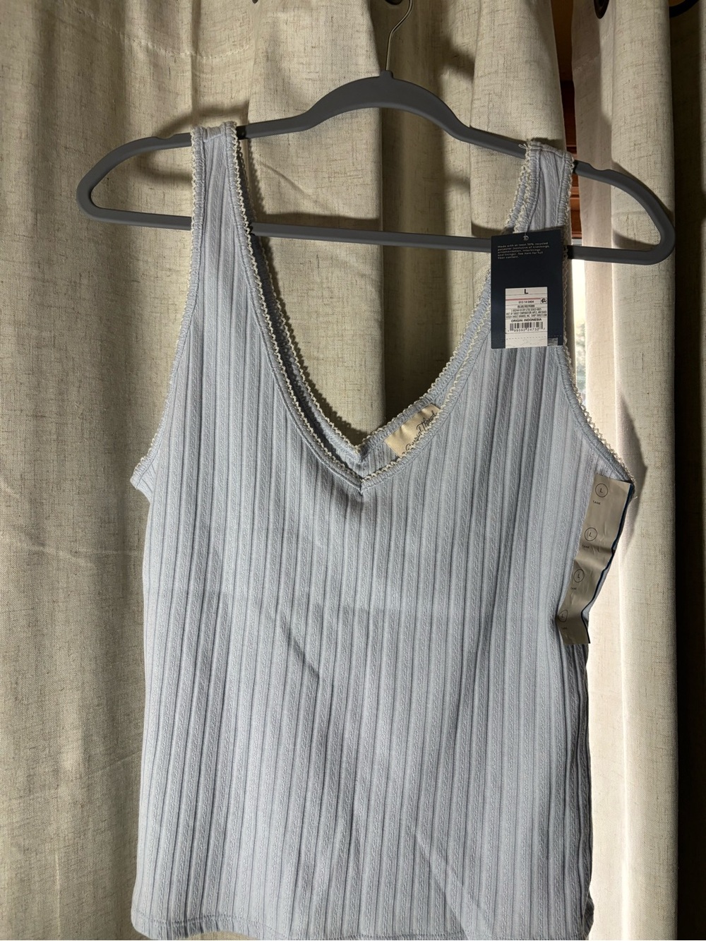 Universal Thread Light Blue Ribbed V-Neck Tank